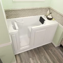 American Standard 2848.105.SLW Gelcoat Wit 28-In X 48-In Walk-In Soaking Bathtub With Left Hand Drain -American Standard 791556096417 4 29904.1563189103
